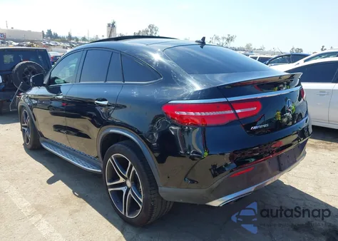 2017 Mercedes-Benz Amg Gle 43 Coupe 4Matic z USA, uszkodzony, nr VIN 4JGED6EB8HA058625